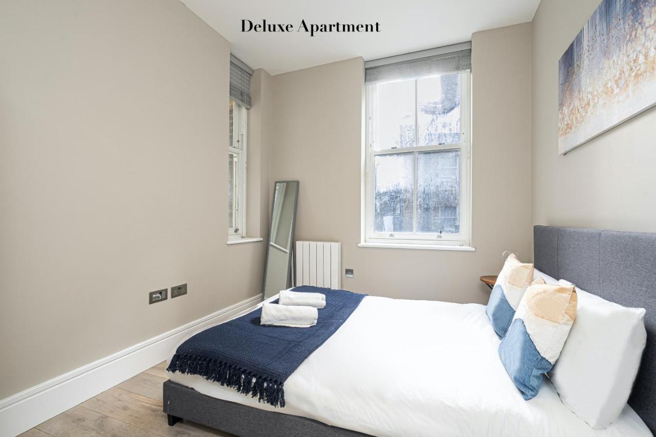 Superb Apartments Opposite Edgware Road Station Лондон Екстер'єр фото