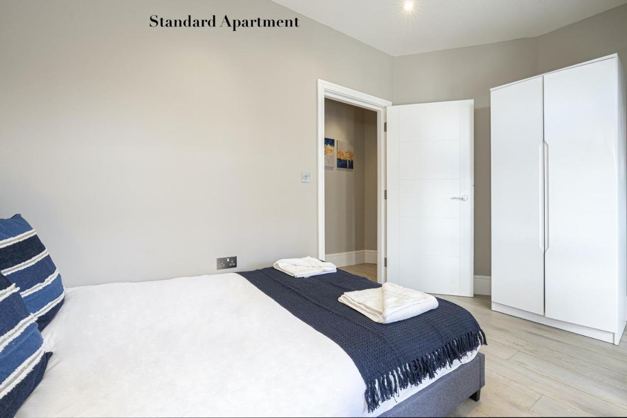 Superb Apartments Opposite Edgware Road Station Лондон Номер фото