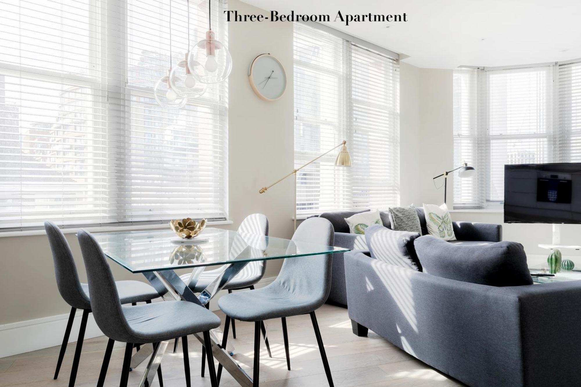 Superb Apartments Opposite Edgware Road Station Лондон Номер фото