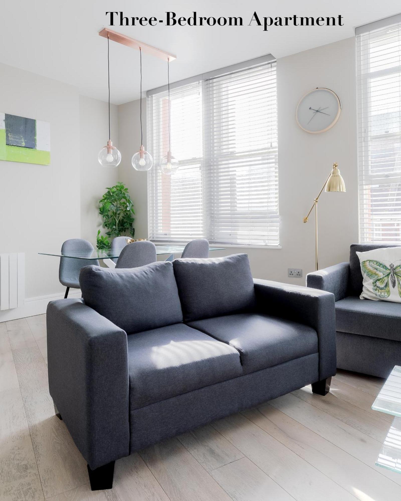 Superb Apartments Opposite Edgware Road Station Лондон Номер фото