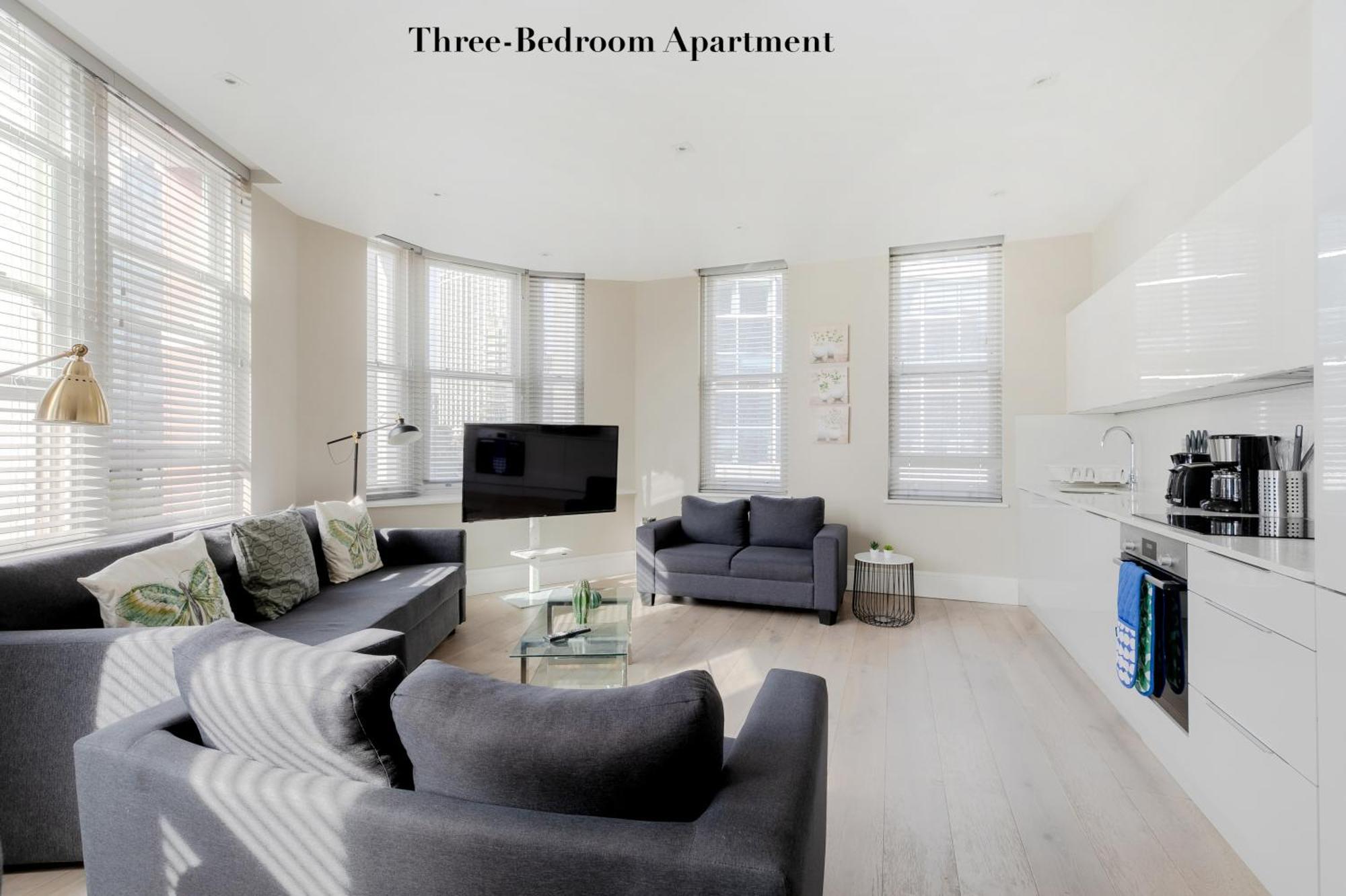 Superb Apartments Opposite Edgware Road Station Лондон Номер фото